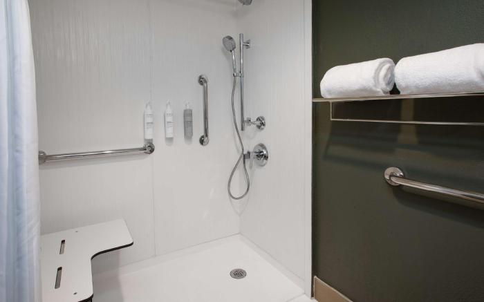 Spark by Hilton Jackson Ridgeland