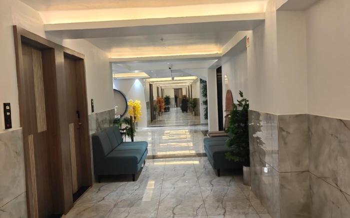 Hotel The Grand View