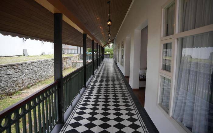 The Tredis Heritage by the Lake