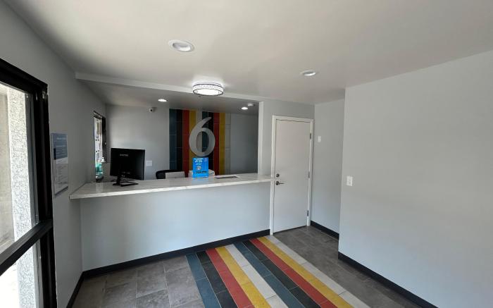 Studio 6  Lake Elsinore, CA