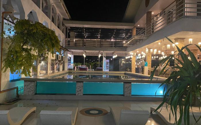 Palm Rise 2 Resort