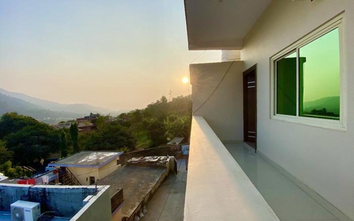 Hotel Tapovan Retreat