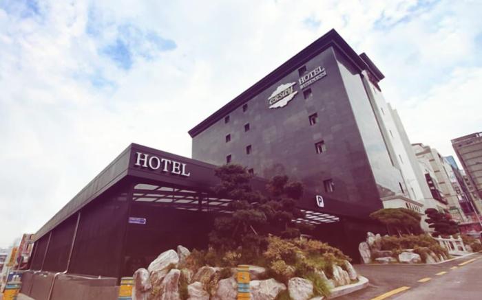 Orsay Business Hotel