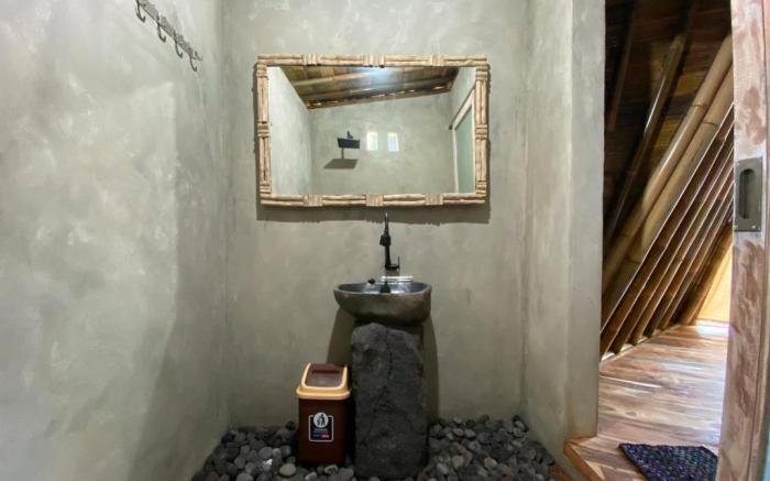 Bamboo Mount Batur and Hot Spring