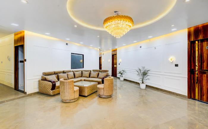 Hotel O R.N. Palace