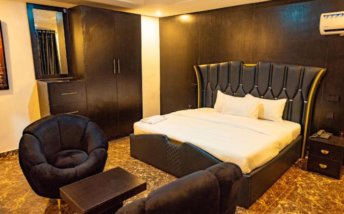 Radiant Hotel & Suites