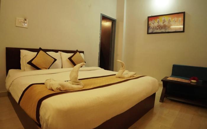 Hotel Golden Bird