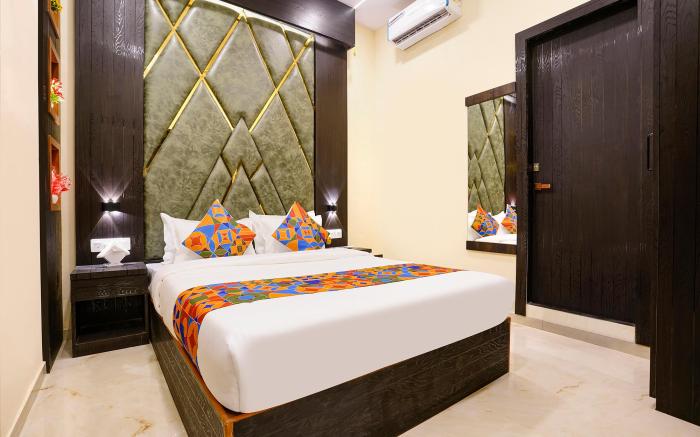 FabHotel Skyline Suite - Nr. Mumbai International Airport