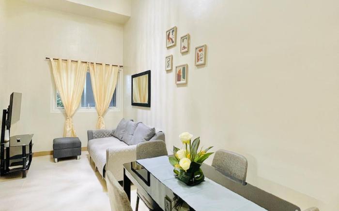 * *36 Executive Garden Suite