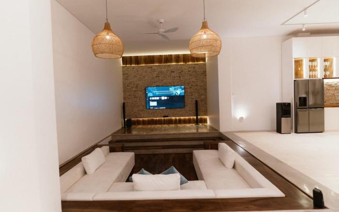 Sukawati Beachfront Luxury 5BDR Villa Private Pool