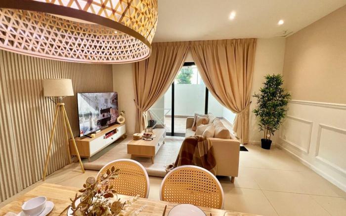 Suasana Residence 4BR Urban Escape with Bathtub