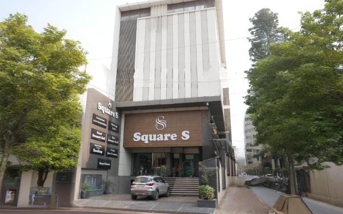Hotel Square S
