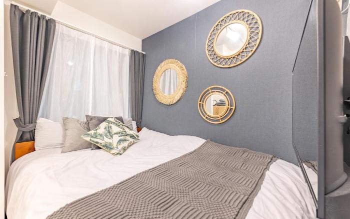 Ikebukuro-station 8mins walk from station/studio