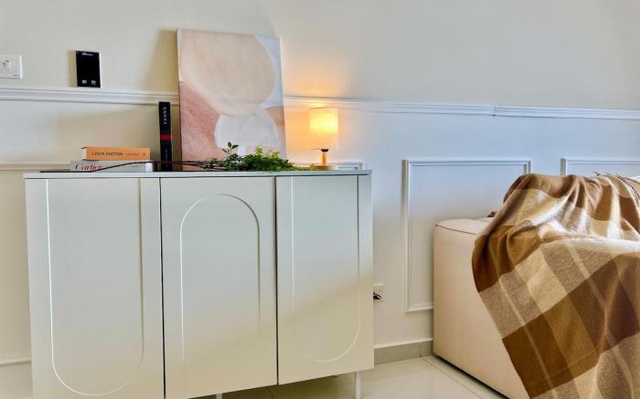 75'TV Danga Dreamscape Retreat BeachView 3BR@12pax