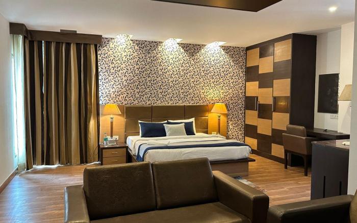 Embassy Inn - Sector 19 Noida