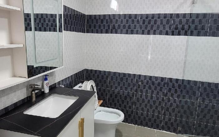 Villa 6 phòng ngủ, 9 phòng tắm, hồ bơi lớn
