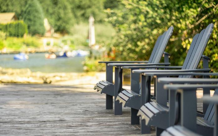 Riverside by Cowichan Lake Cottages