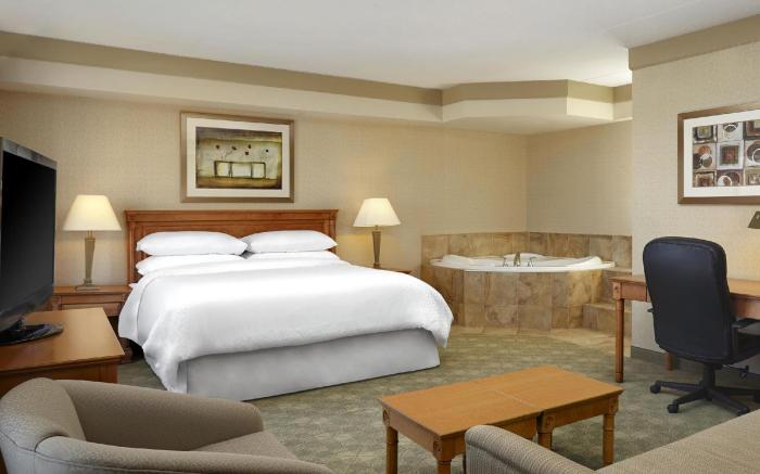 Waterloo Suites Hotel, Trademark Collection by Wyndham