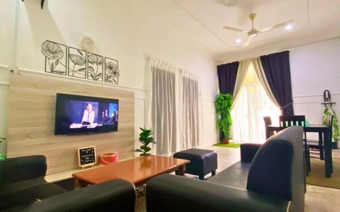 12pax Seri Skudai near UTM