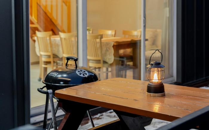 Yangyang Sunrise and Sunset Private Pens