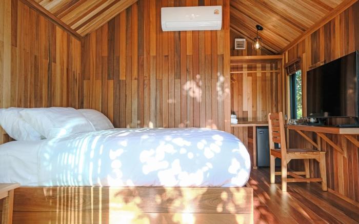 Lush Inn Phuket Hotel & Resort