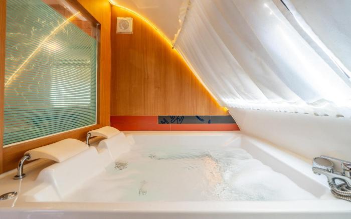 Chuncheon Free People's Caravan Pension