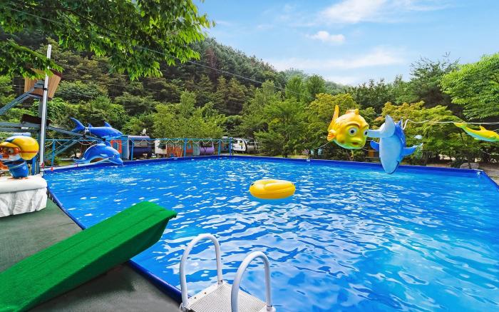Chuncheon Free People's Caravan Pension