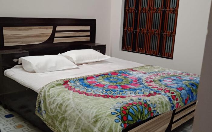 Gopal Kunj Hotel
