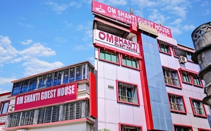 Om Shanti Guest House – Near Ruby General Hospital & Science City