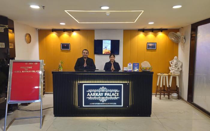Hotel Aarkay Palace