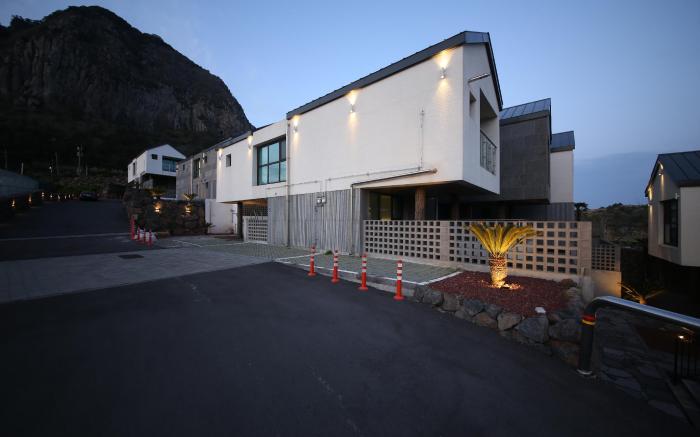 메종산방 리조트(Masion Sanbang Resort)