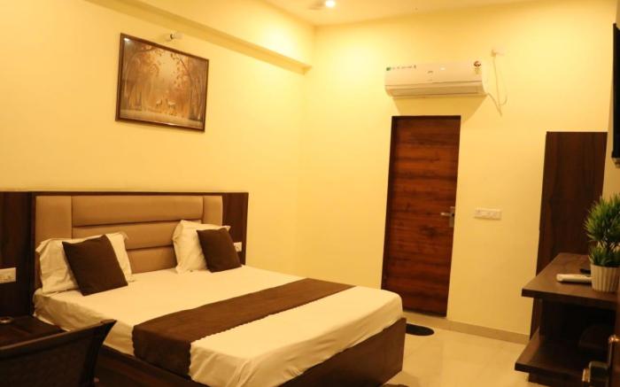 hotel swaroop