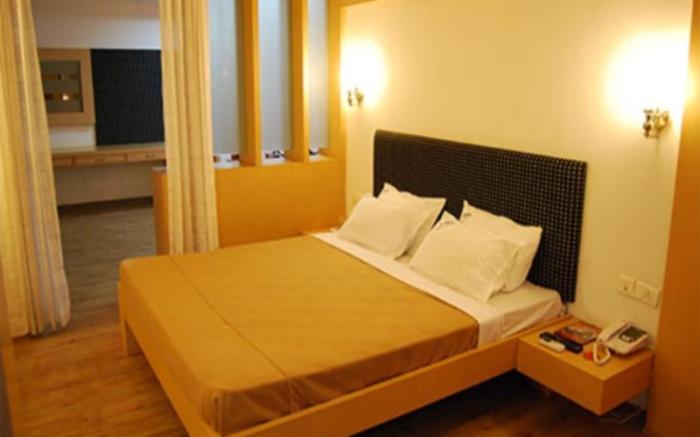 Hotel PL A Residency Tiruchirappalli