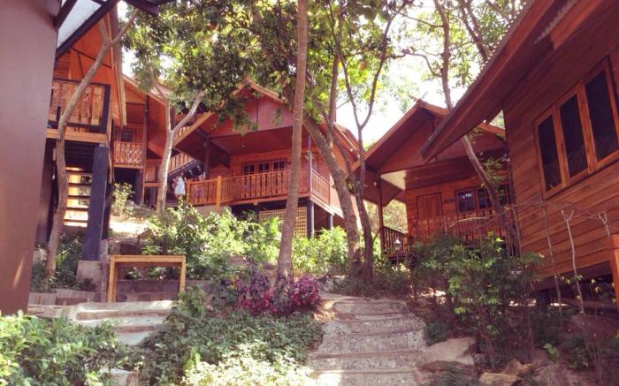 The Cobble Beach Hotel