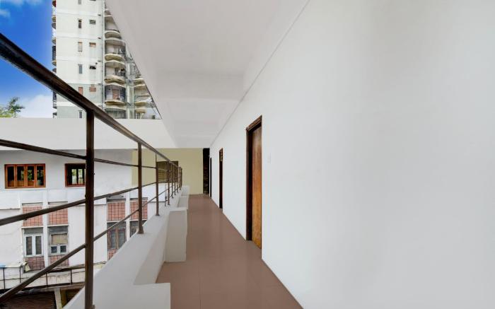 Super Hotel O Lakdikapul Near Birla Mandir