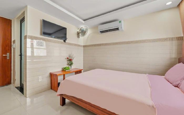 Bear Hotel & Homestay