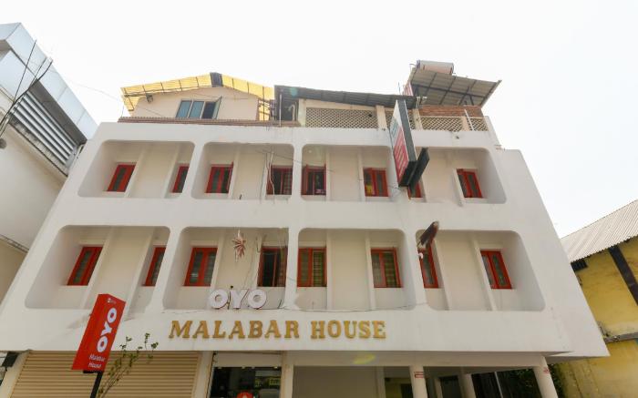 OYO 6712 Hotel Malabar House