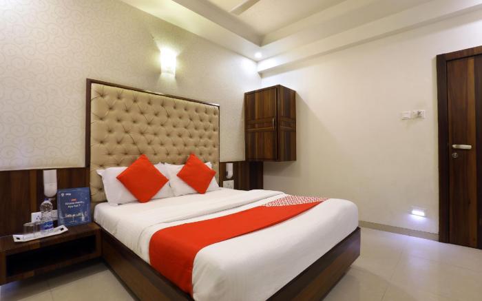 Super Collection O Satyan Inn