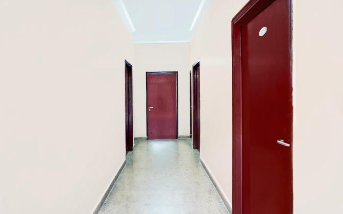 Super Hotel O GMS Road Ballupur Chowk