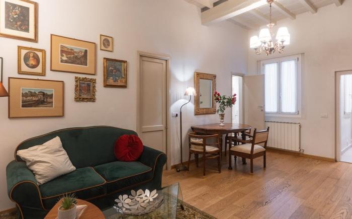 Amorino: Vintage & Modern Retreat Central Florence