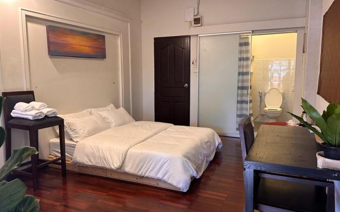INCM Guesthouse (Room1)