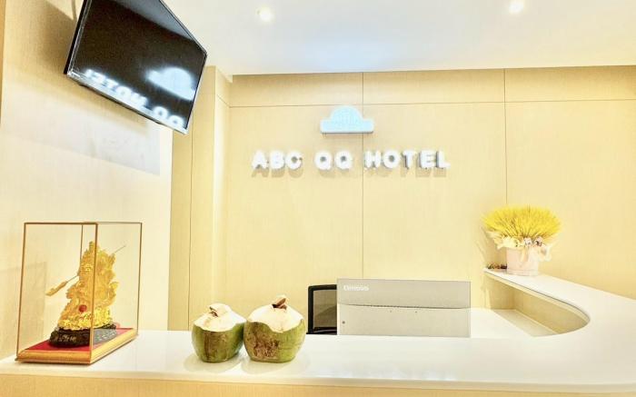 ABC QQ Hotel