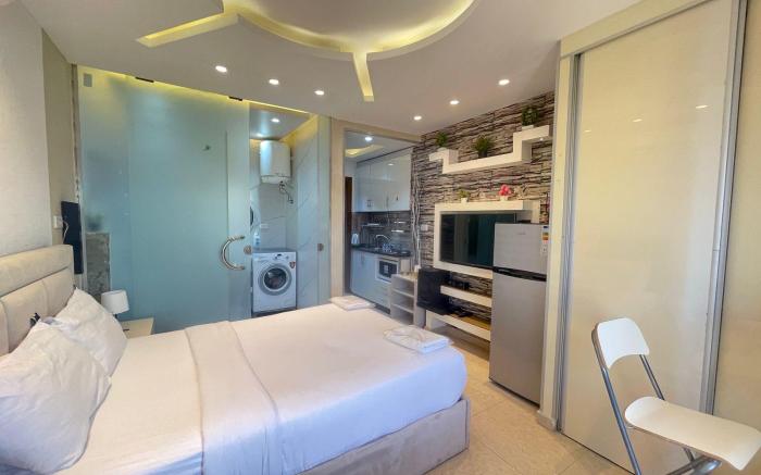 central tiny studio for rent 409