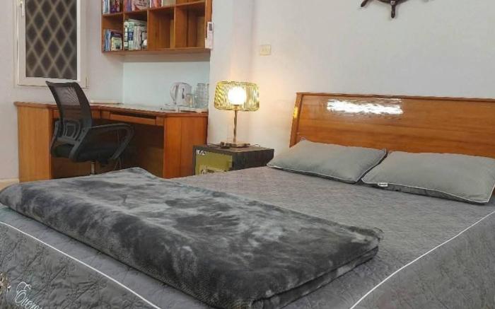 Room Opposite Hochiminh Museum