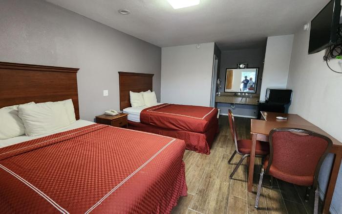 OYO Budget Inn Falfurrias Hwy 281 