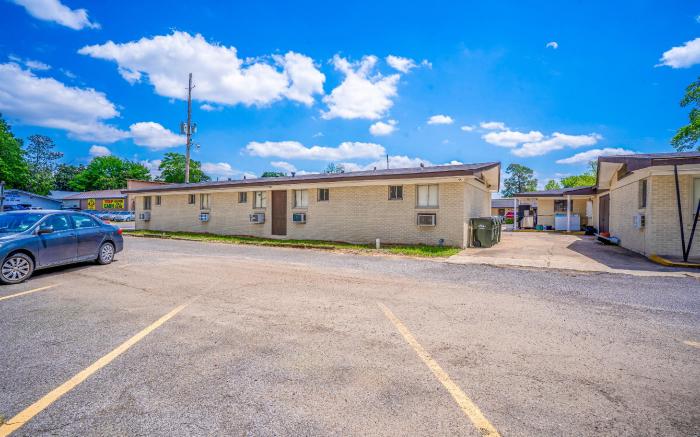 Cypress Inn Motel By OYO West Monroe I-20