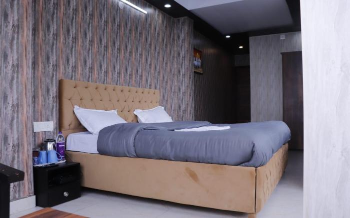 Mountain Retreat by 360 Degree