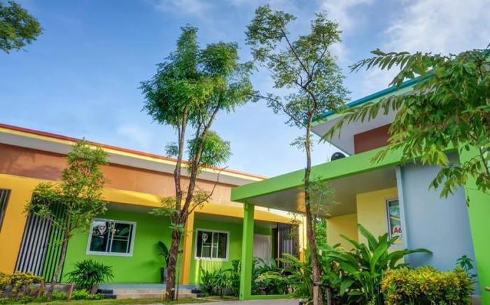 Check in Hotel and Resort
