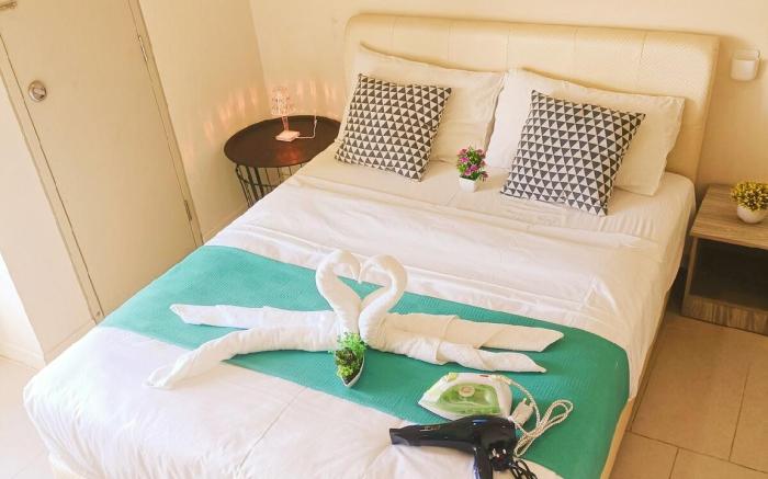 Moss~View~1BR~Tamaran~Wi~fi|NETFLIX|Free Parking