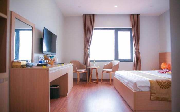 Long Anh Hotel